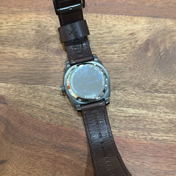 Fossil 3-hand automatic watch - Picture 5 of 7